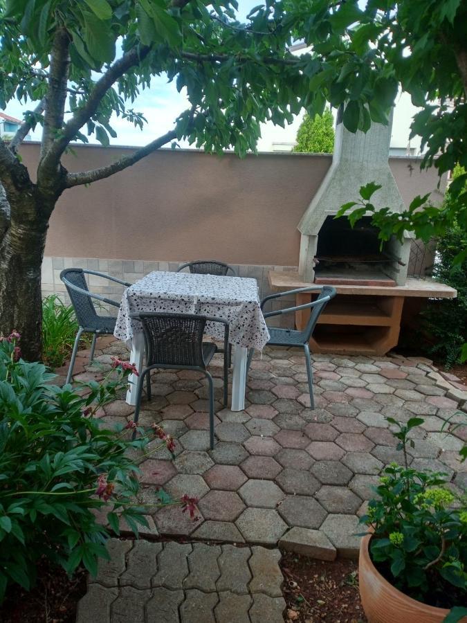 Apartmani Alma Pula Extérieur photo